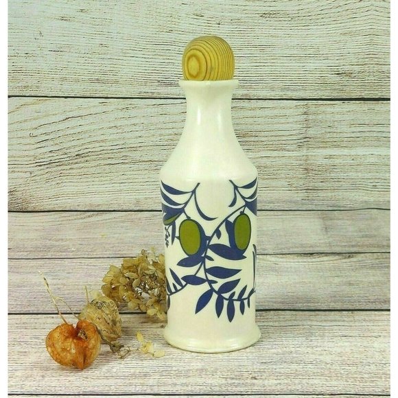 Olive Oil Ceramic Bottle Dispenser Handmade Painted Home Kitchen Decoration - Picture 5 of 9